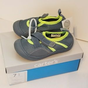 NWT Carter's toddler shoes